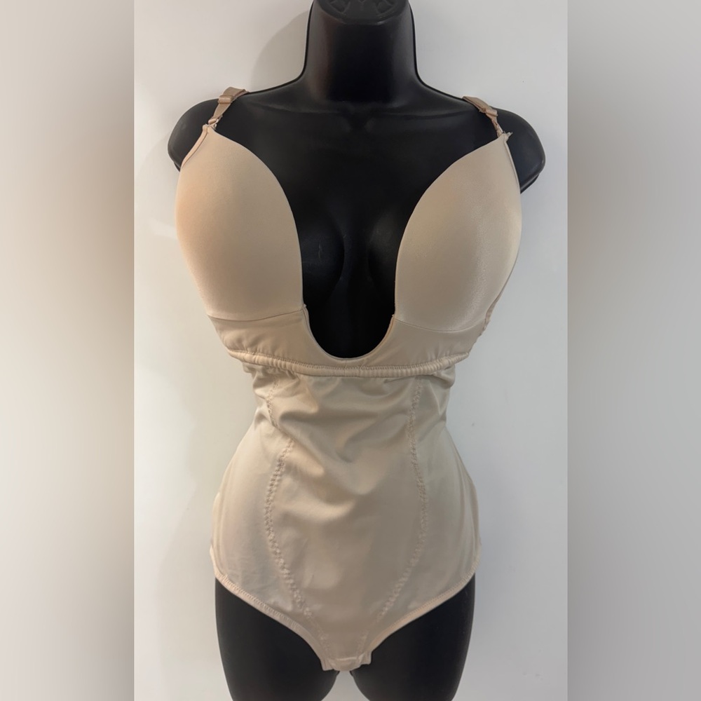 Dr Rey Deep Plunge Bodysuit/shape wear - Cream 40 DD XL/XXL